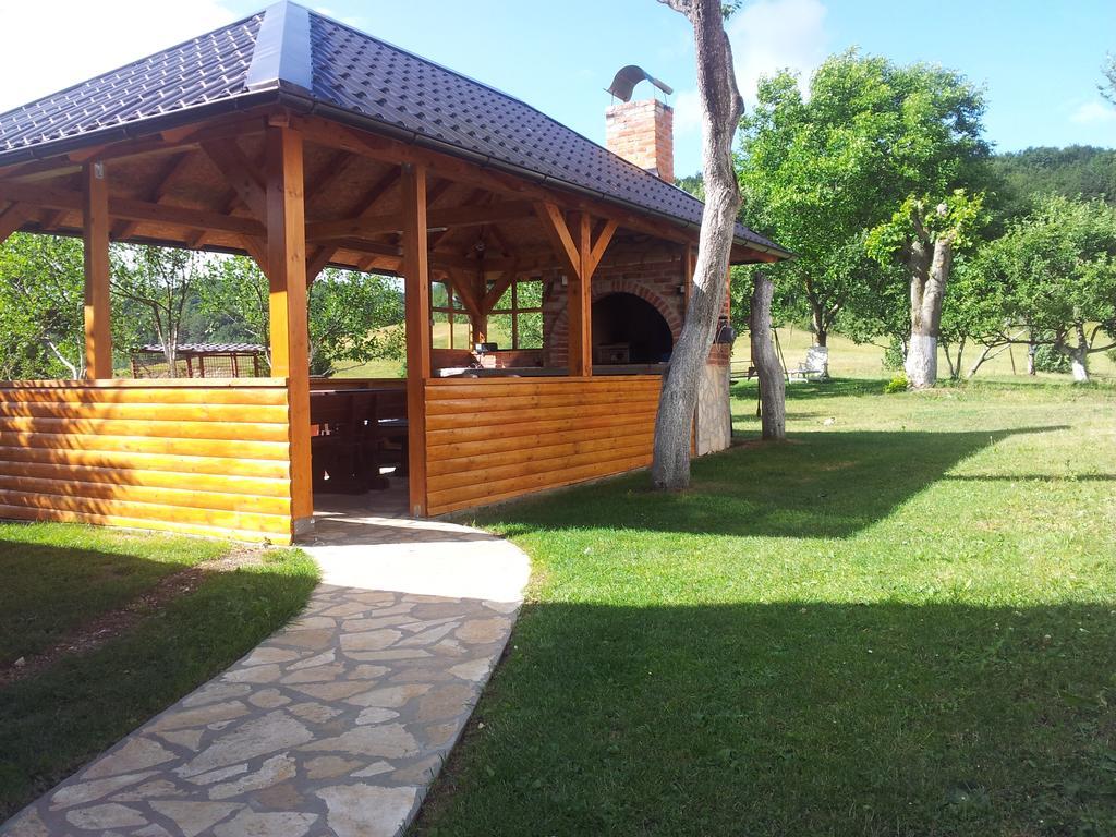 Guest House Family Varda Plitvice Lakes Плитвицька Єзера Екстер'єр фото